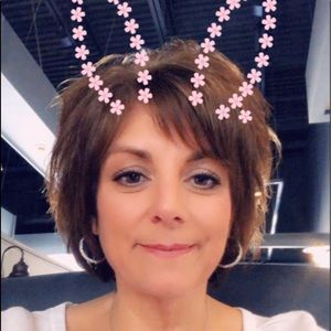 Meet your Posher, Lynda